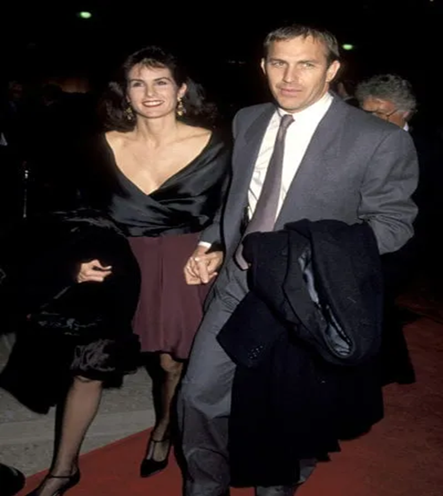 This image has an empty alt attribute