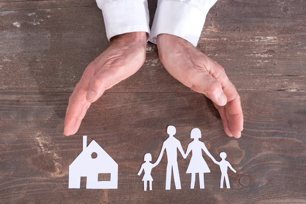 Life insurance policy protecting a family with guaranty association coverage