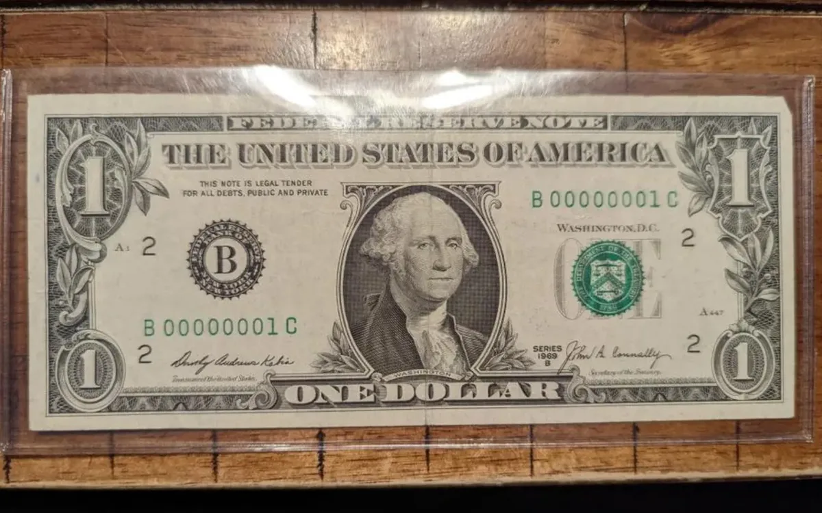 Money Serial Number Lookup: Find Out What Your Dollar Bill Is Worth