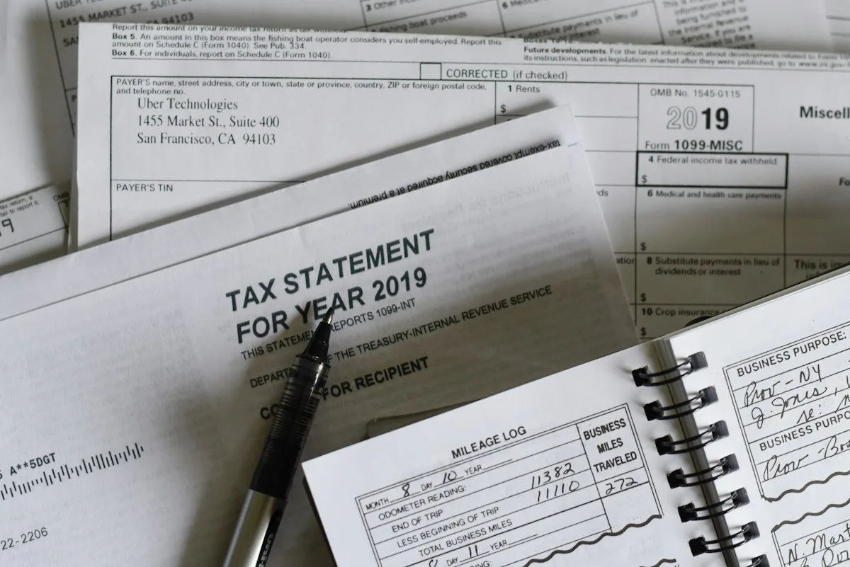 Tax statement form and documents for reporting CD interest
